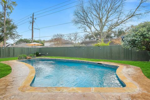 Tiny photo for 11851 Briar Forest Drive, Houston, TX 77077 (MLS # 38117565)
