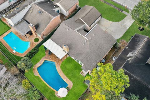 Tiny photo for 11851 Briar Forest Drive, Houston, TX 77077 (MLS # 38117565)