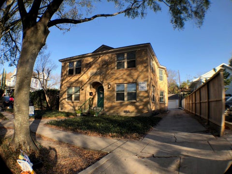 Photo of 312 Hawthorne Street #1, Houston, TX 77006 (MLS # 44321388)