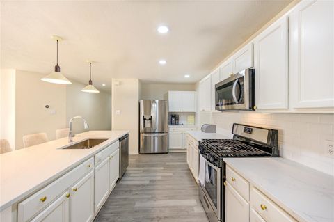 Tiny photo for 1010 Hummingbird Point Lane, Houston, TX 77090 (MLS # 42833652)