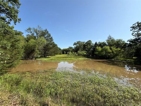 Photo of 4 Fcr 611, Teague, TX 75860 (MLS # 2065559) Photo of 4 Fcr 611, Teague, TX 75860 (MLS # 2065559)