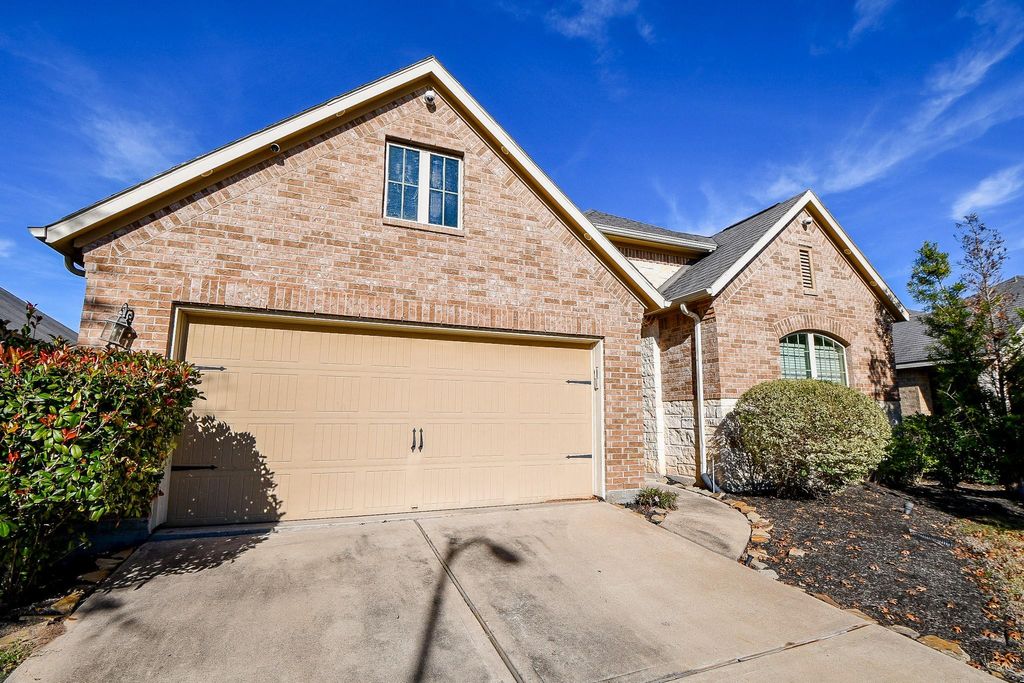 Photo of 8223 Summer Lake Pass Lane, Richmond, TX 77469 (MLS # 96176160)