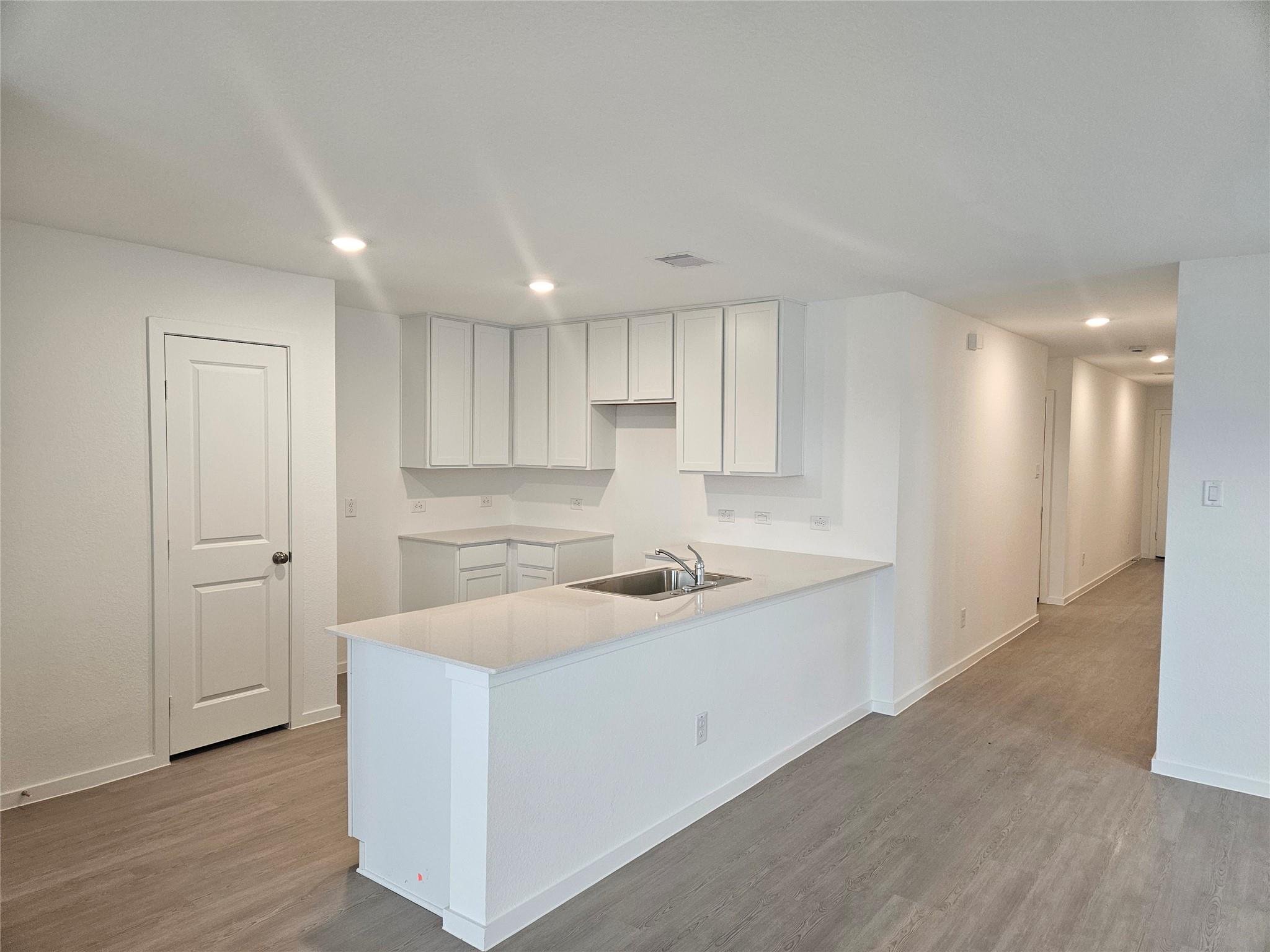 6414 Linden Leaf Drive