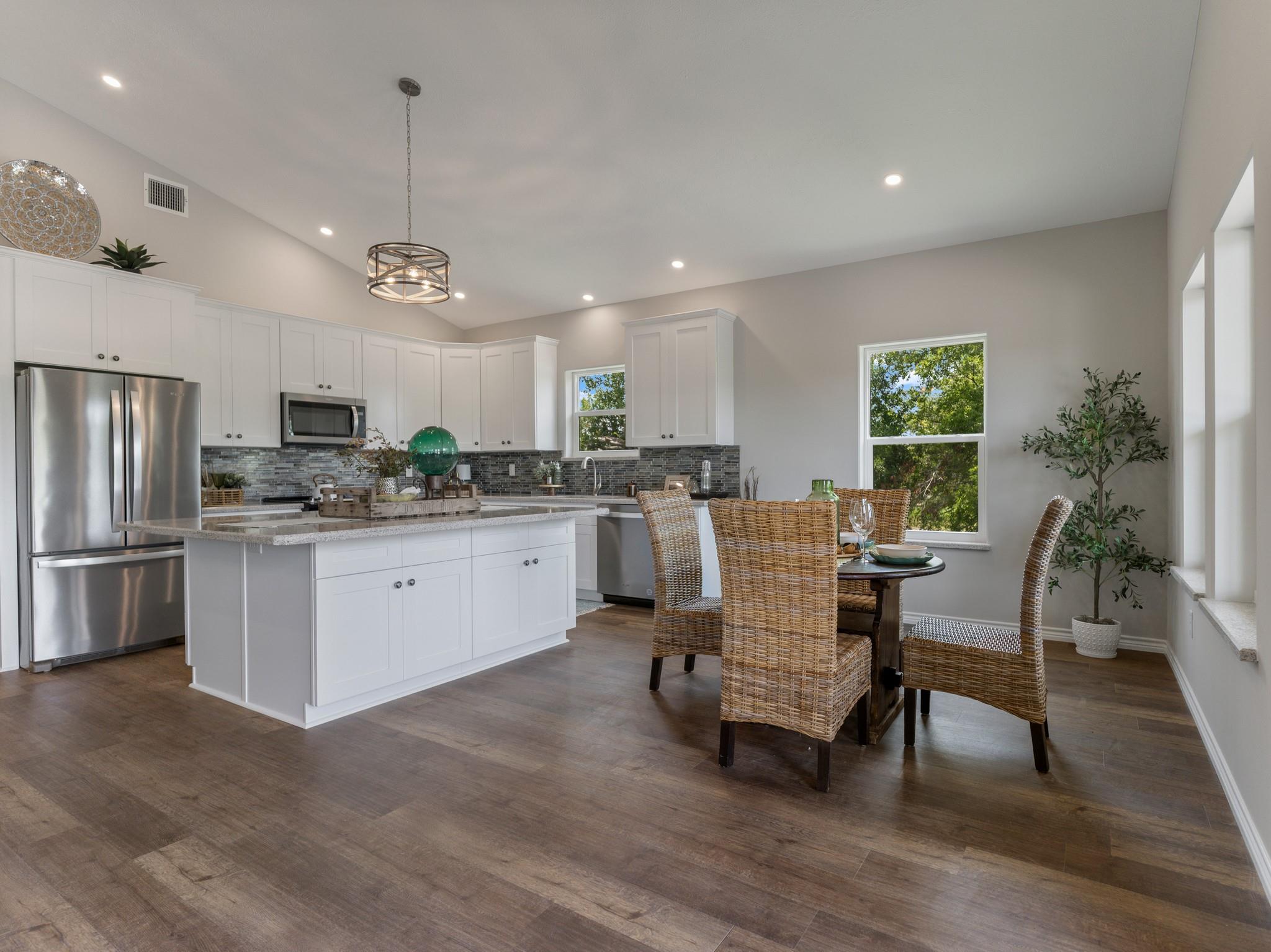 1822 County Road 297