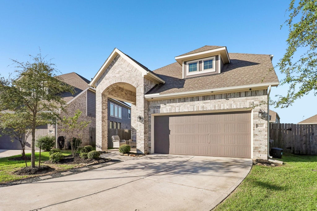 Photo of 31227 Birch Mills Drive, Hockley, TX 77447 (MLS # 11118683)