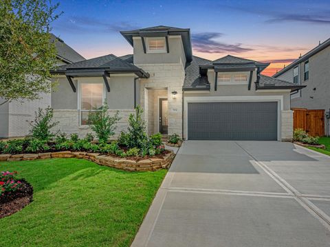 Photo of 7931 Treetop View Drive, Fulshear, TX 77441 (MLS # 74521534) Photo of 7931 Treetop View Drive, Fulshear, TX 77441 (MLS # 74521534)