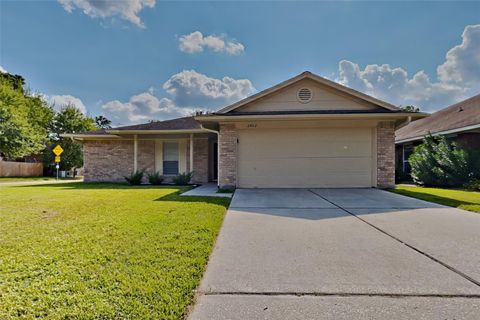 Photo of 2402 Pine Cone Drive, Kingwood, TX 77339 (MLS # 77211005)
