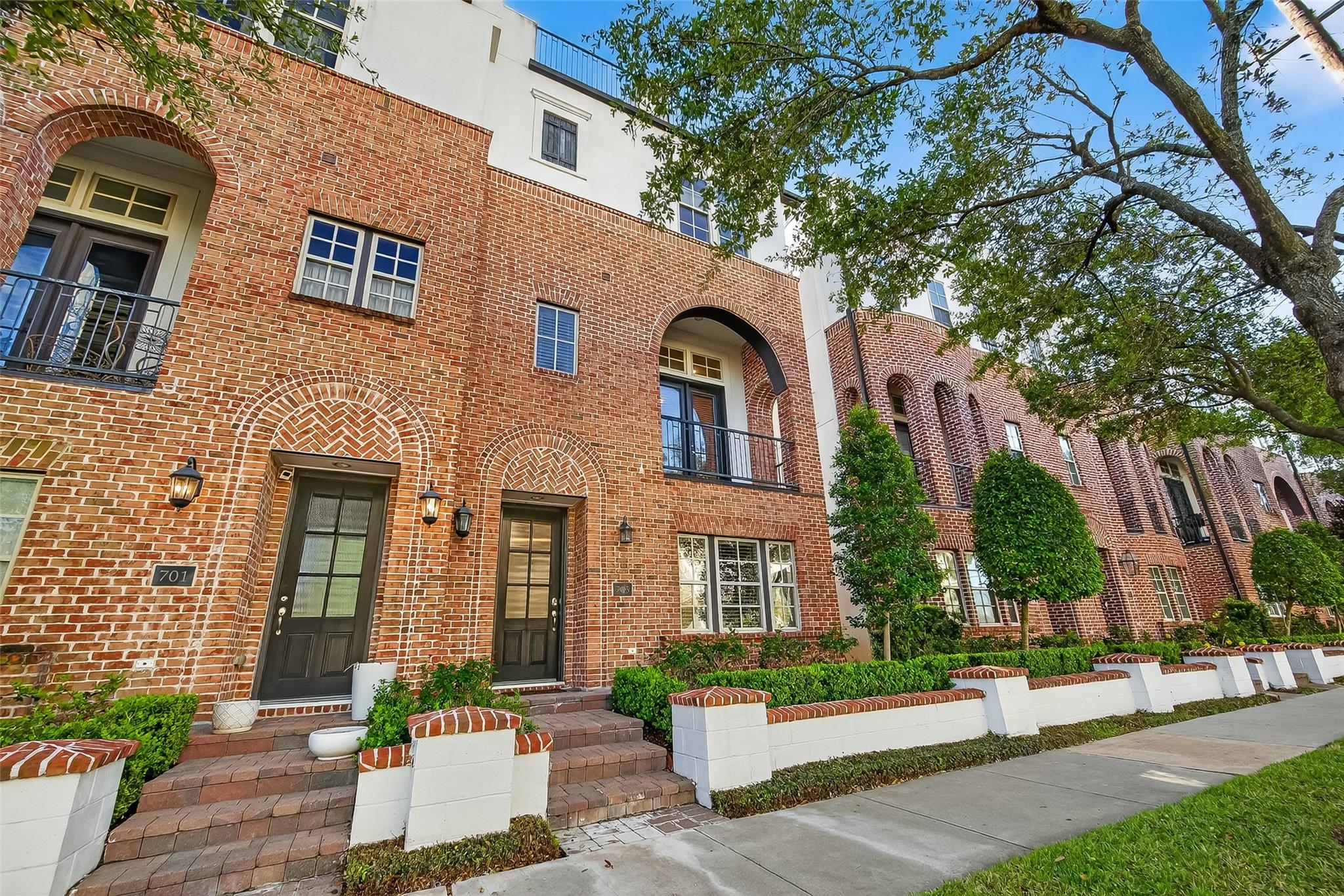 705 Delano Street