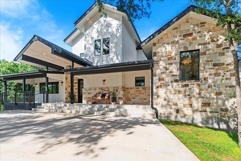 Homes For Sale - 202 Hub Drive<br/> Wimberley, TX 78676