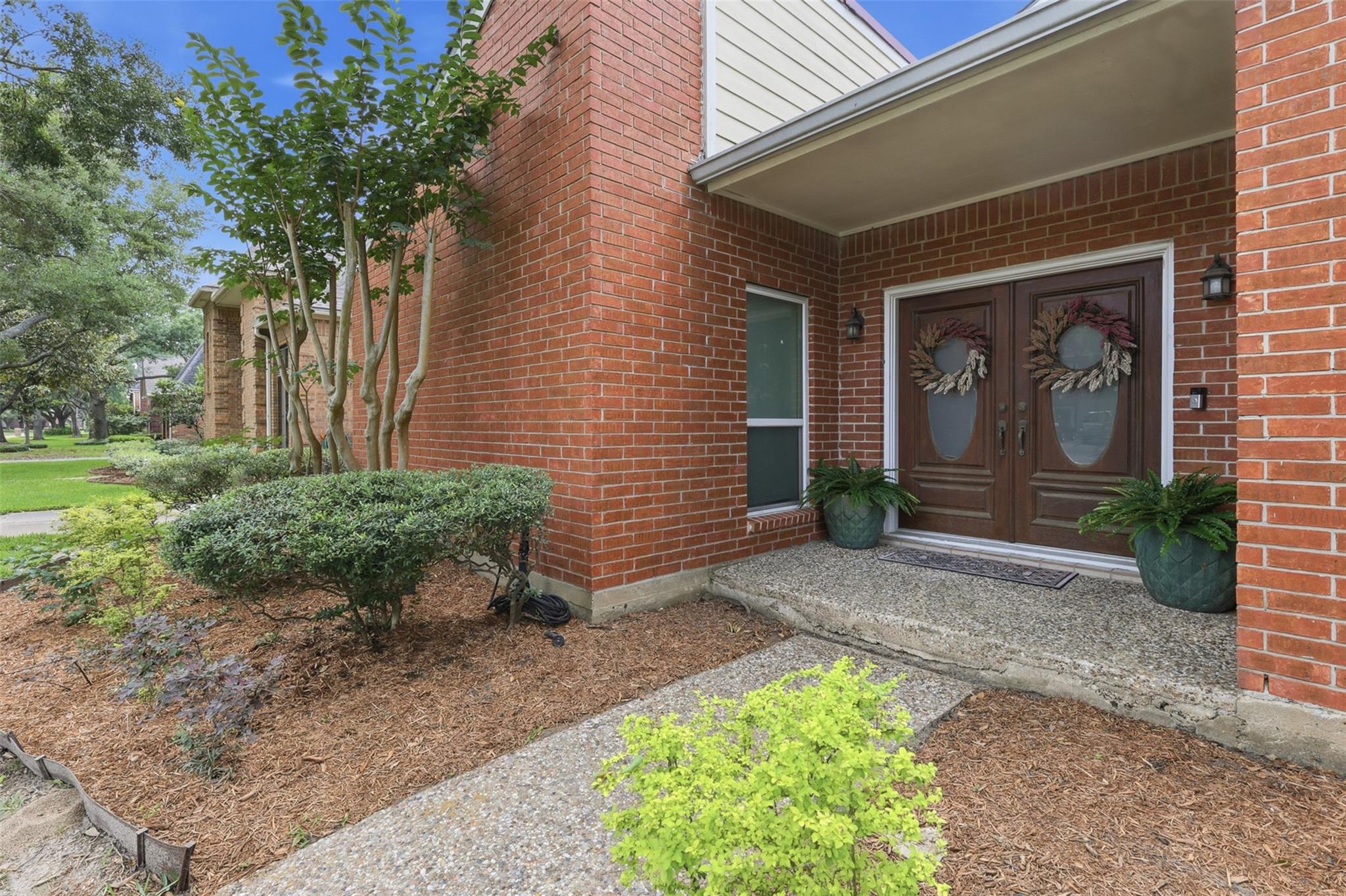 1022 Trapper Hill Drive