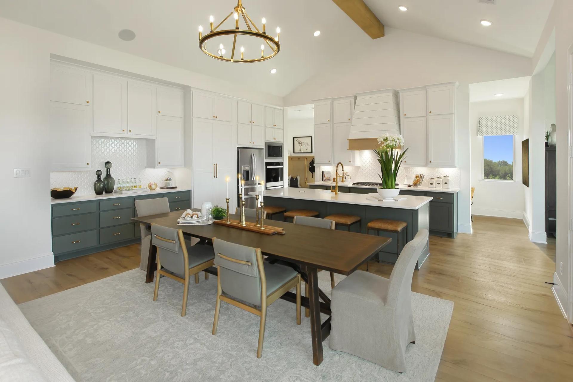 7903 Rainbow Bluet Court