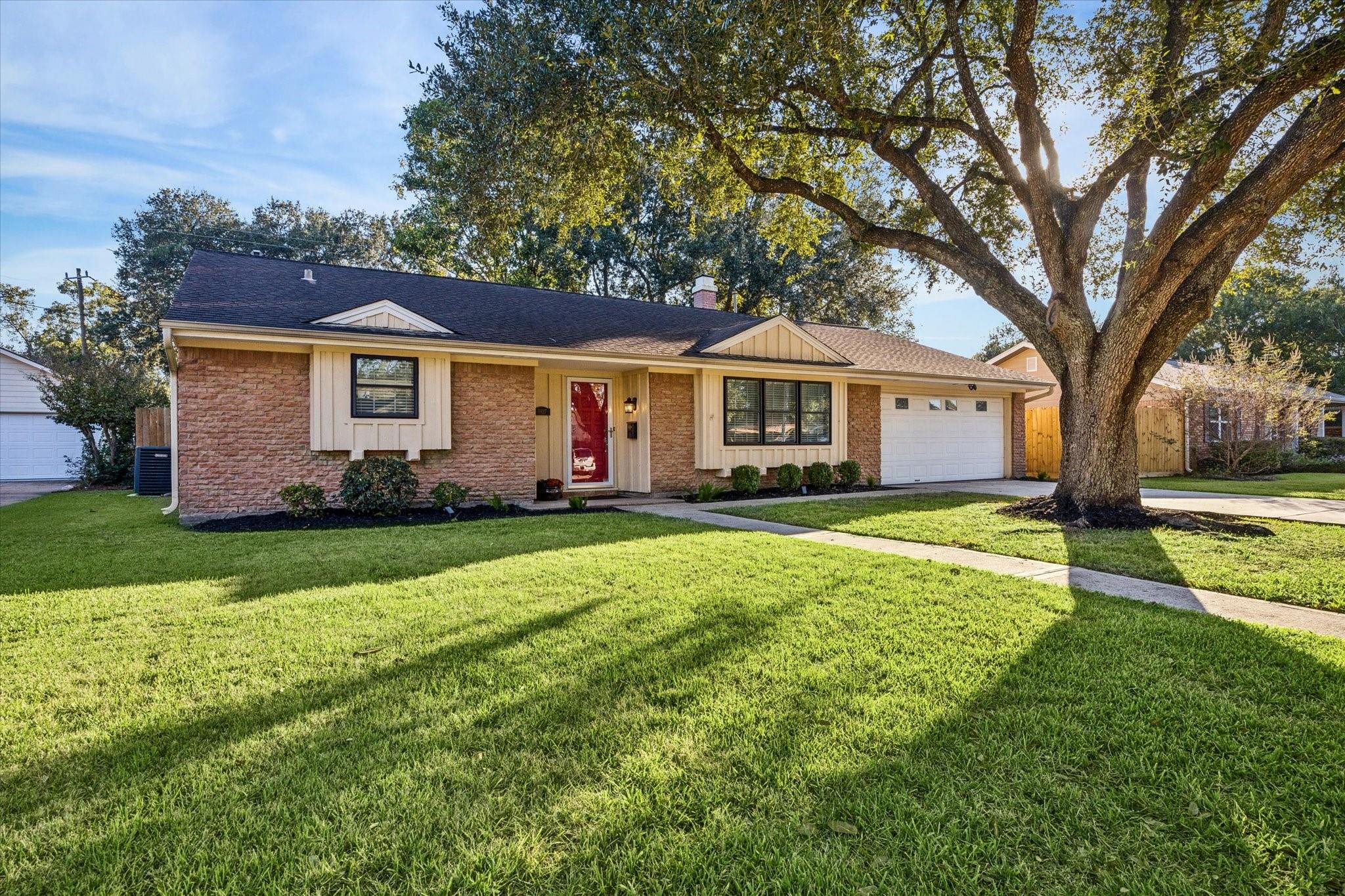 5827 Burlinghall Drive