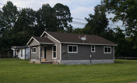 Photo of 713 S Fenner Avenue, Cleveland, TX 77327 (MLS # 93007743)