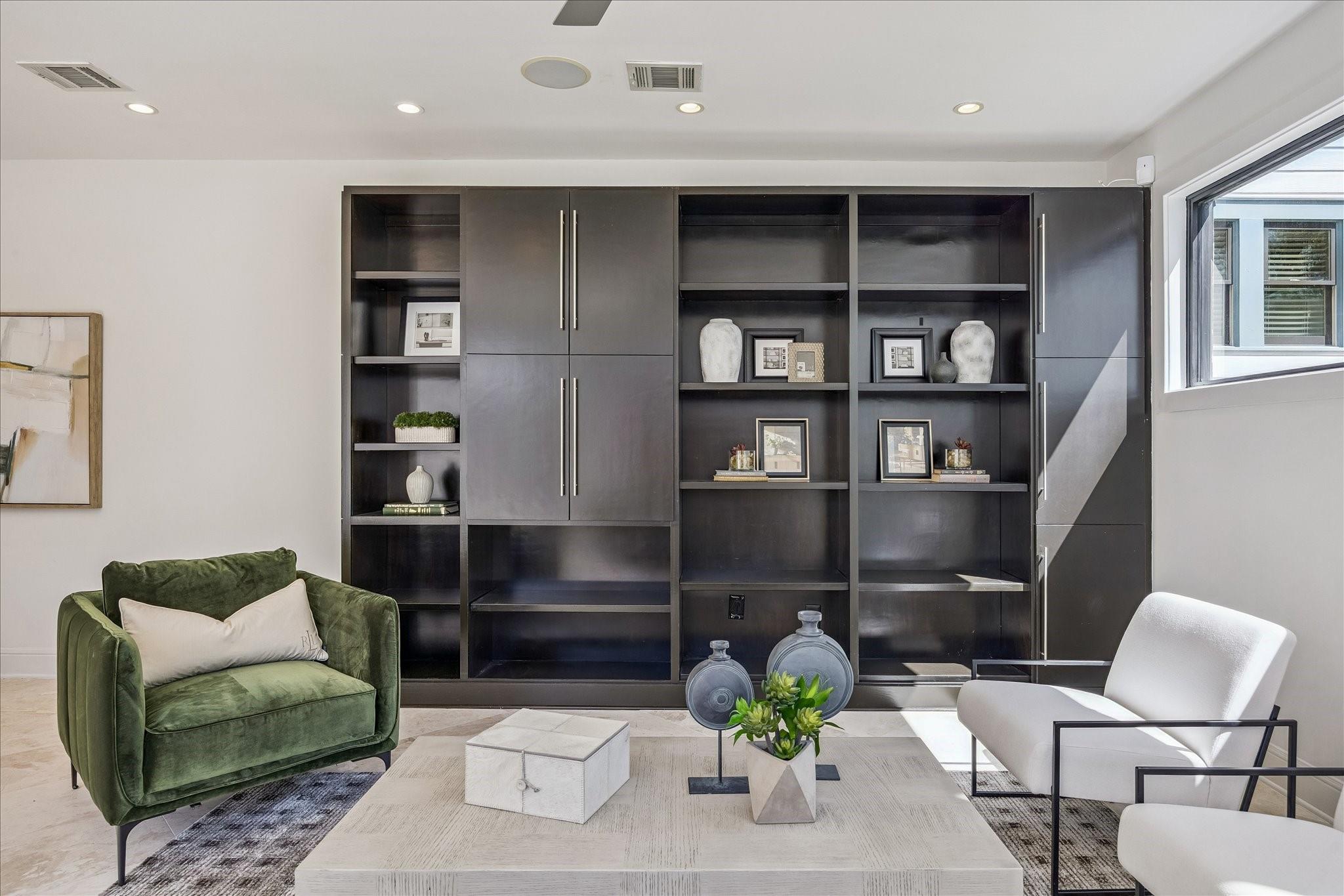 427 W 27th Street