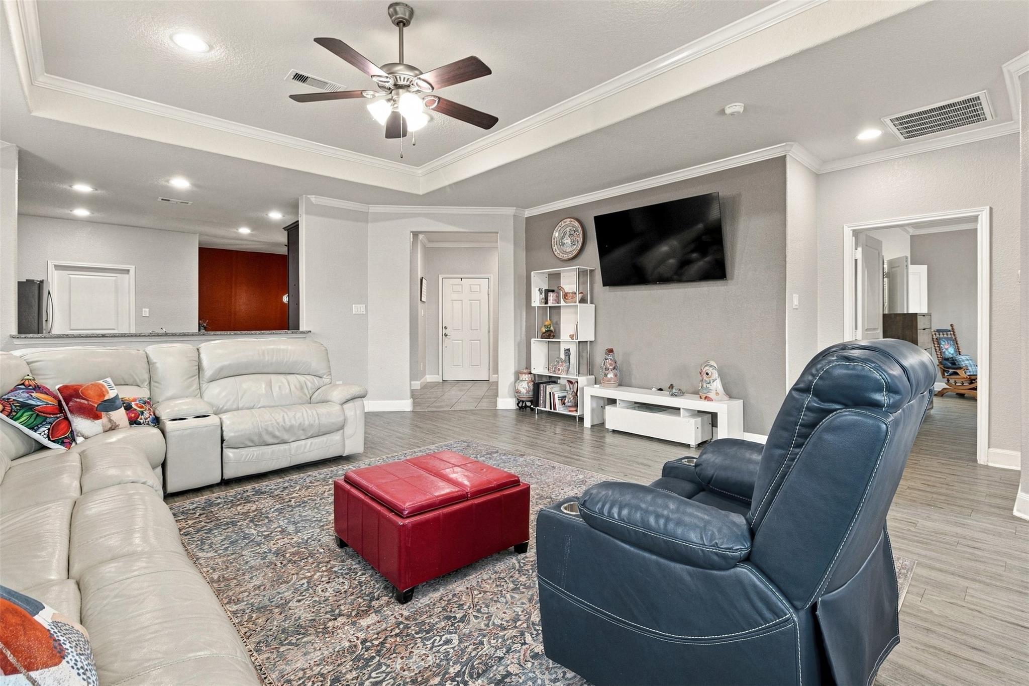 1546 Tuscan Village Drive