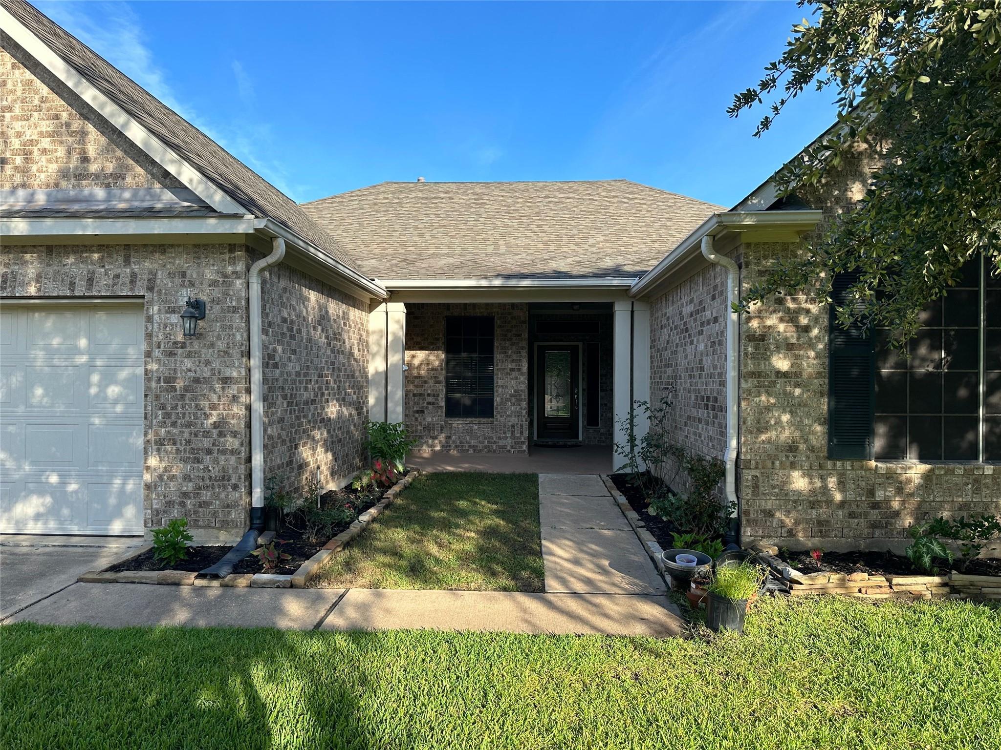 11811 High Noon Court