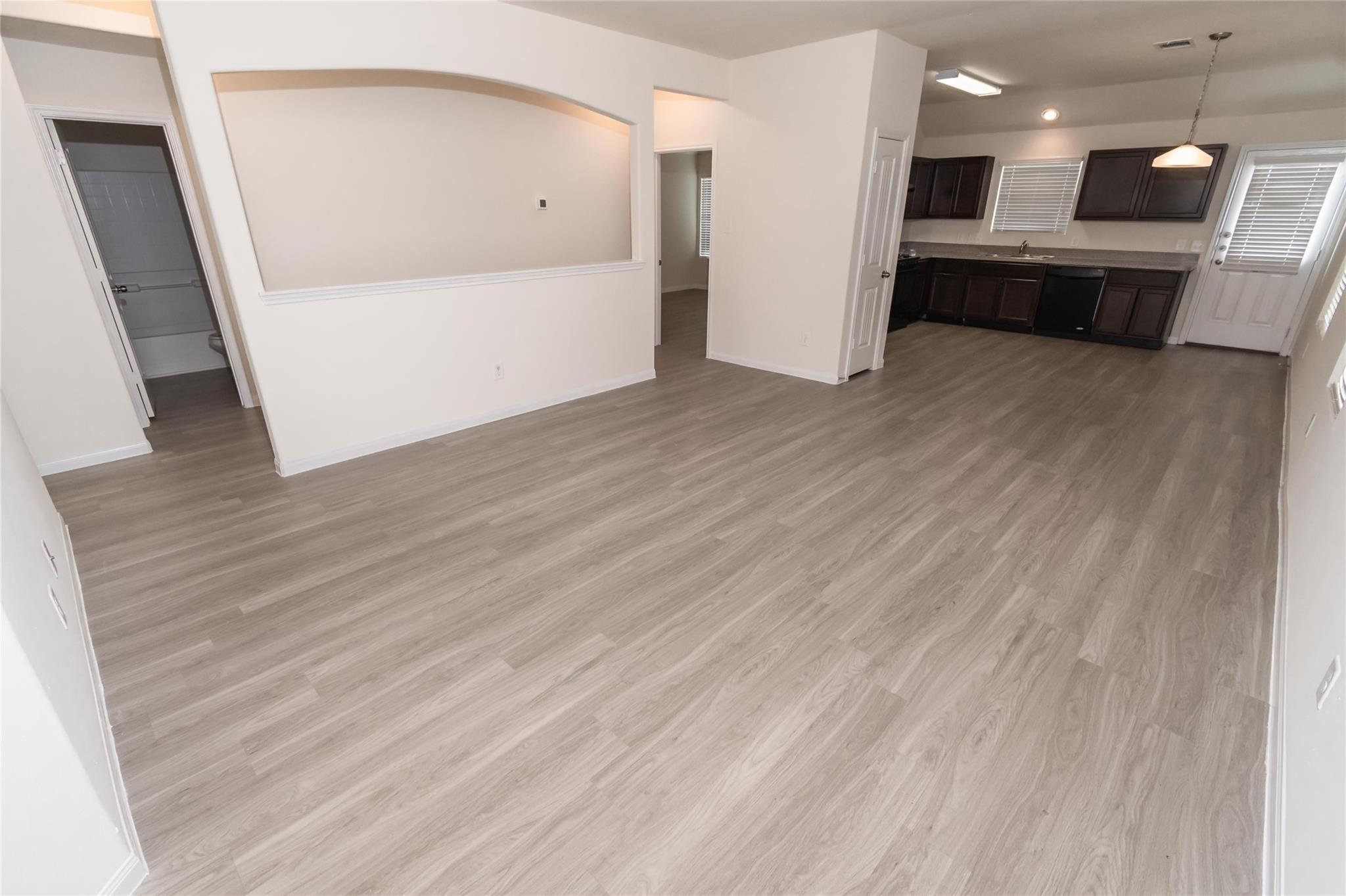 5614 Latta Plantation Drive