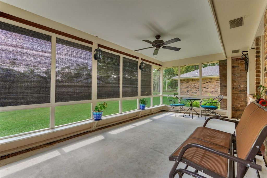 Photo of 1906 Maple Lakes Drive, Kingwood, TX 77339 (MLS # 23655145)