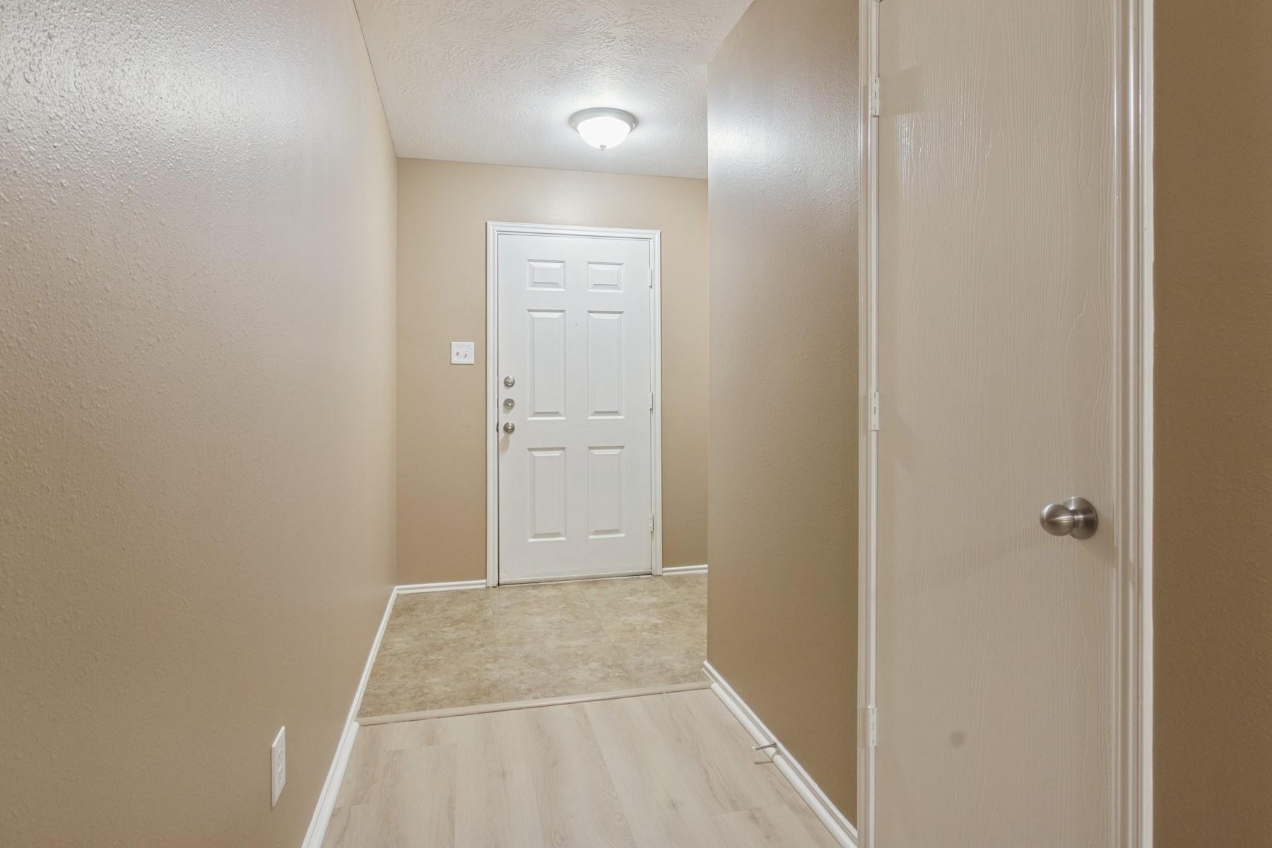 5226 Bright Oak Court