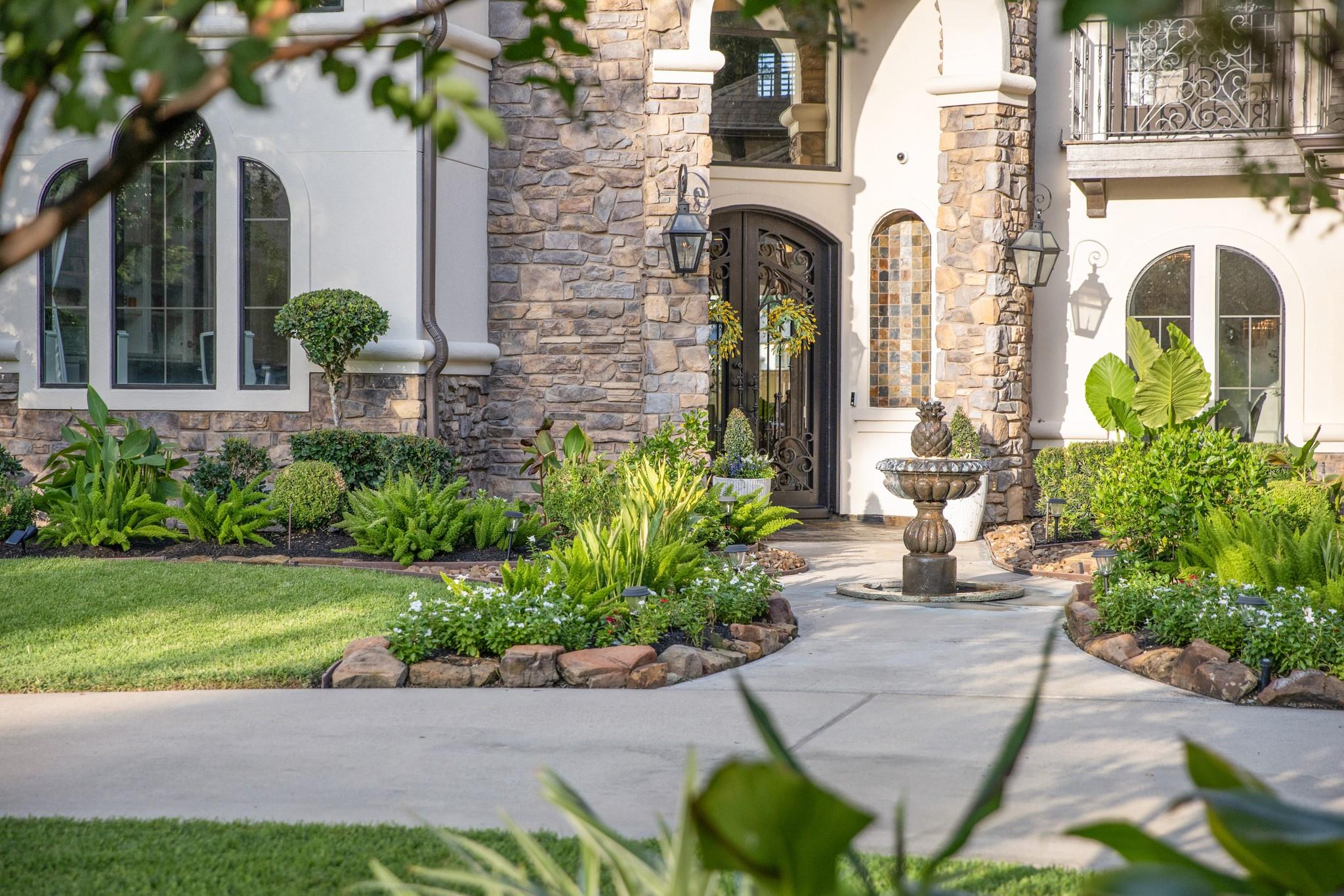 17108 Lakeway Park
