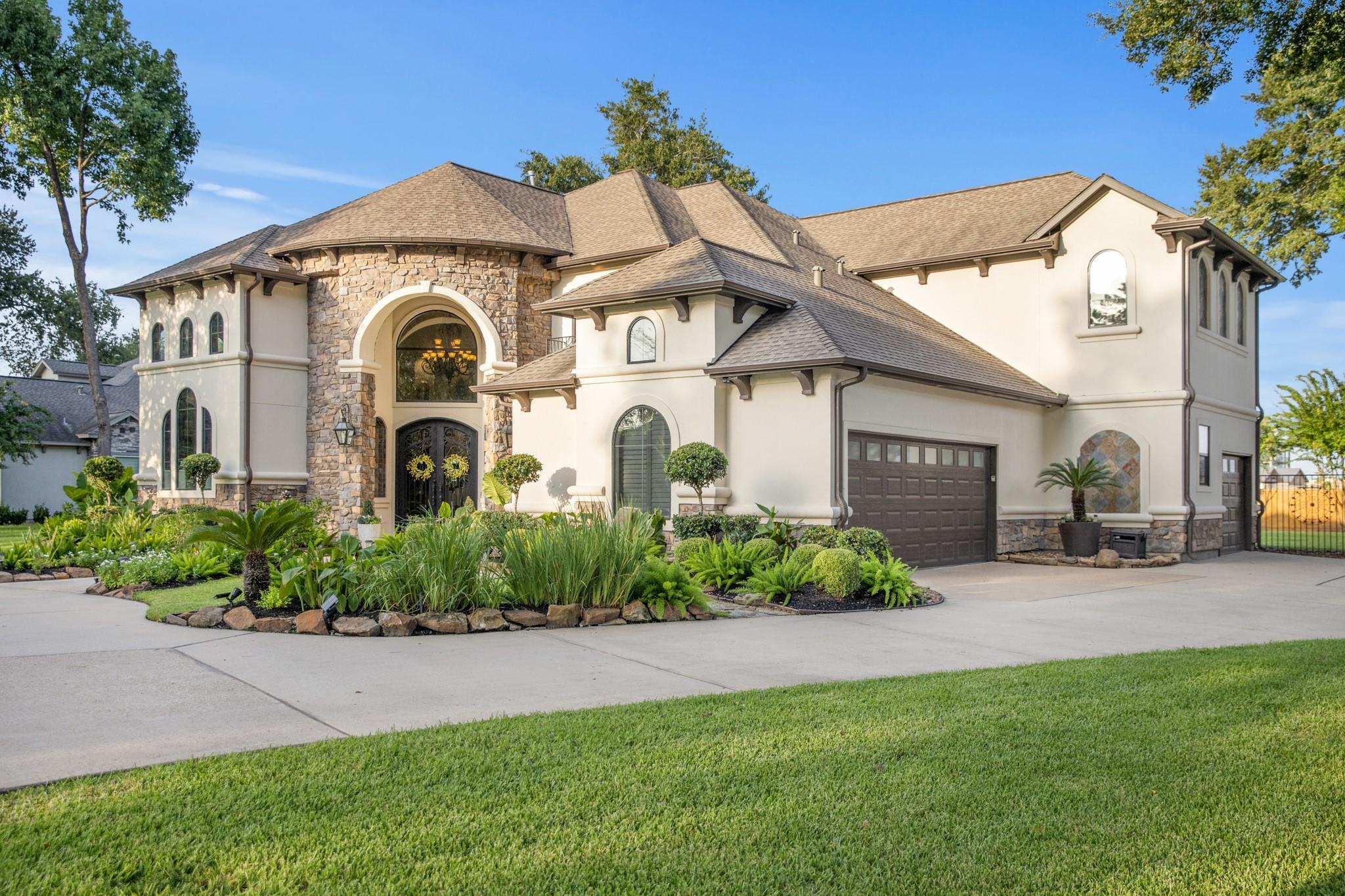 17108 Lakeway Park