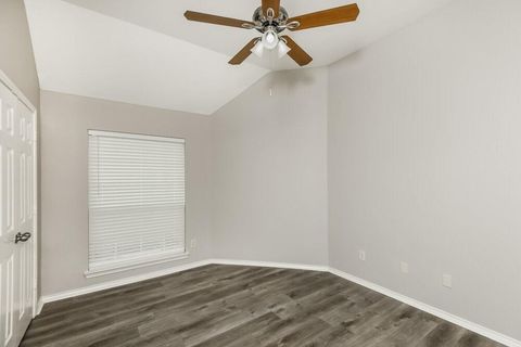 Tiny photo for 15802 Magnolia Shores Lane, Houston, TX 77044 (MLS # 38717218)