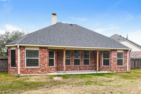 Tiny photo for 15802 Magnolia Shores Lane, Houston, TX 77044 (MLS # 38717218)