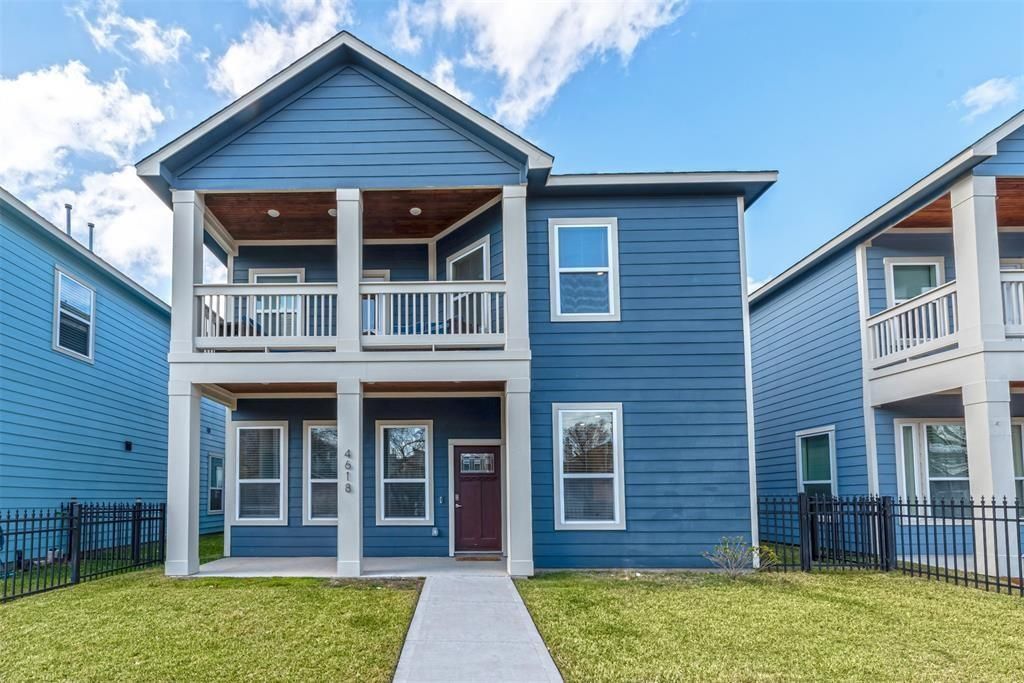 Photo of 4618 Cashel Glen Drive, Houston, TX 77069 (MLS # 26667821)