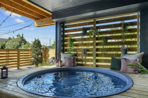 3114 Avenue M Galveston TX 77550