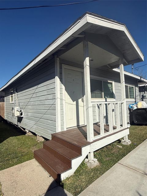 Photo of 8510 Safeguard Street #3, Houston, TX 77051 (MLS # 81728500)