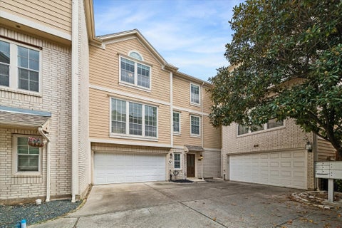 Photo of 834 Cohn Street, Houston, TX 77007 (MLS # 2395171)