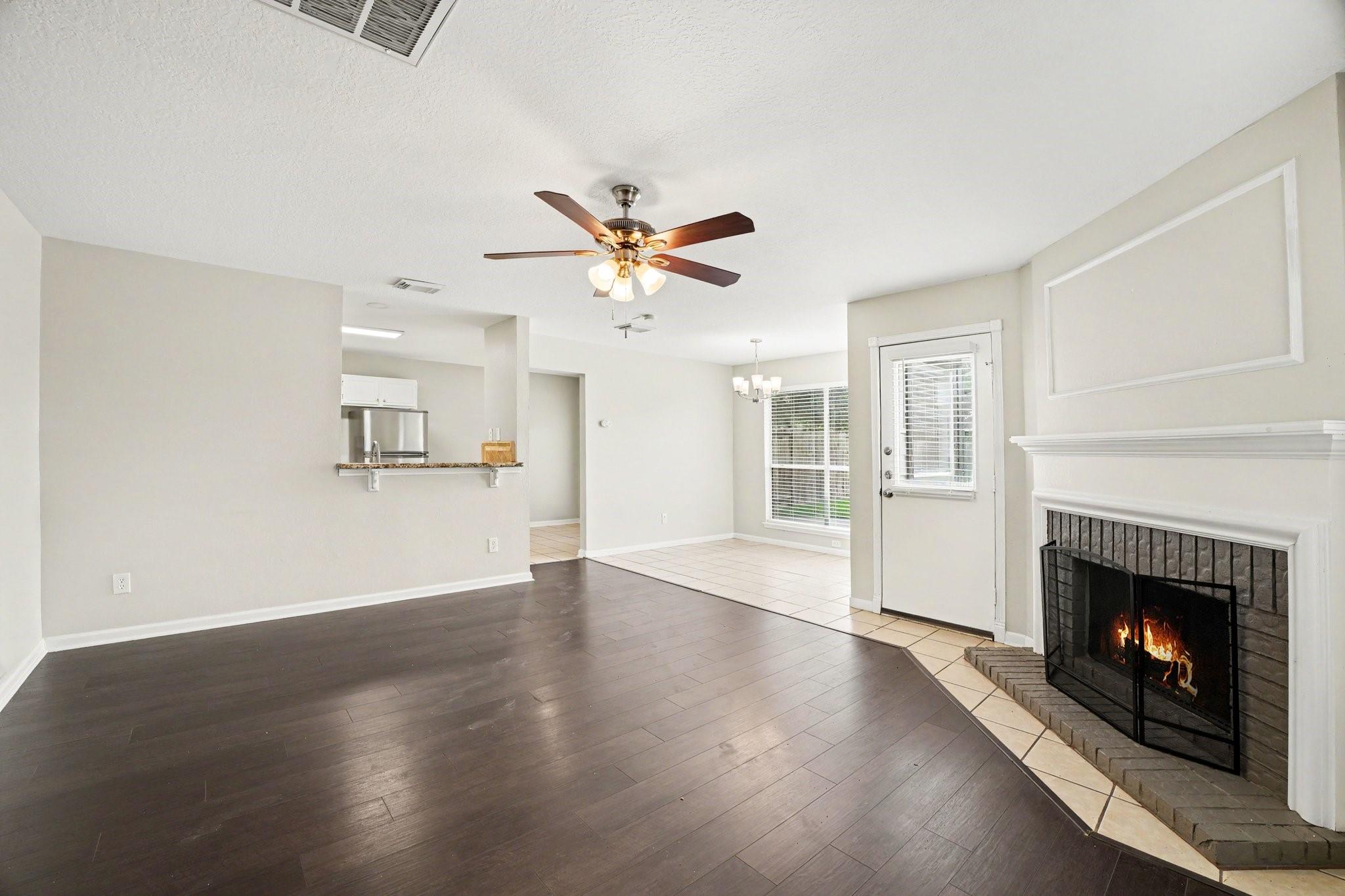 2015 Greencrest Drive