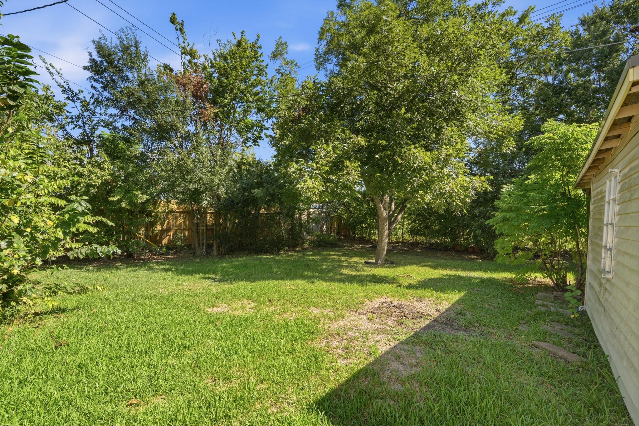 4300 Compton Circle