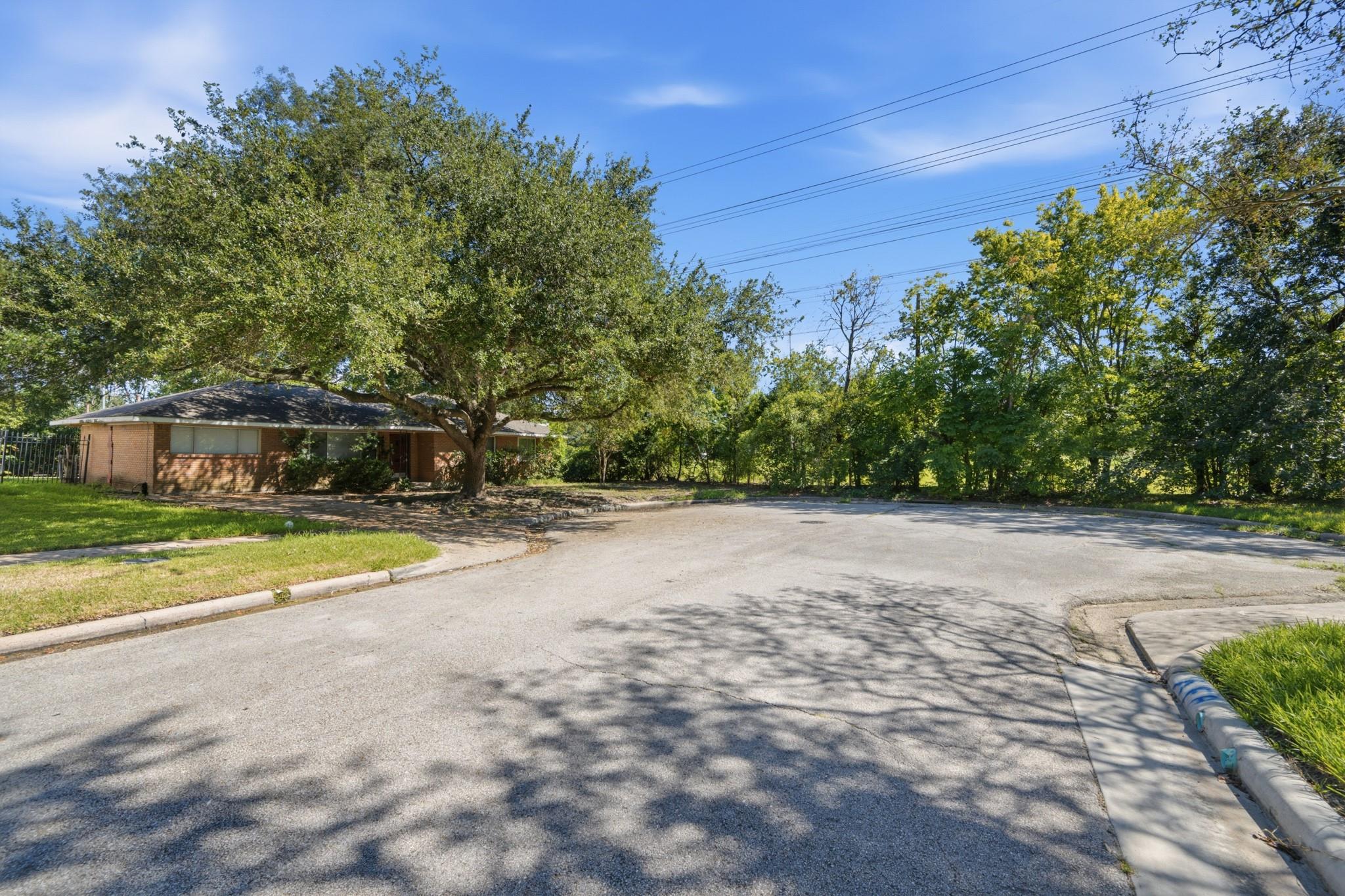 4300 Compton Circle