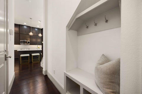 Tiny photo for 6703 Saxton Manor Street, Houston, TX 77055 (MLS # 75347347)