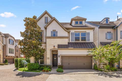 Photo of 6703 Saxton Manor Street, Houston, TX 77055 (MLS # 75347347)