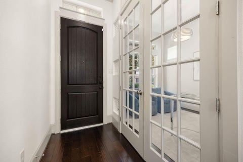 Tiny photo for 6703 Saxton Manor Street, Houston, TX 77055 (MLS # 75347347)