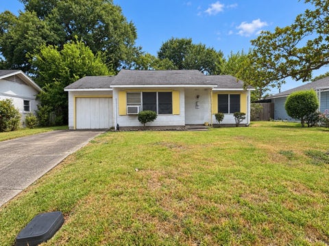 Photo of 3615 Alsace Street, Houston, TX 77021 (MLS # 28004507)