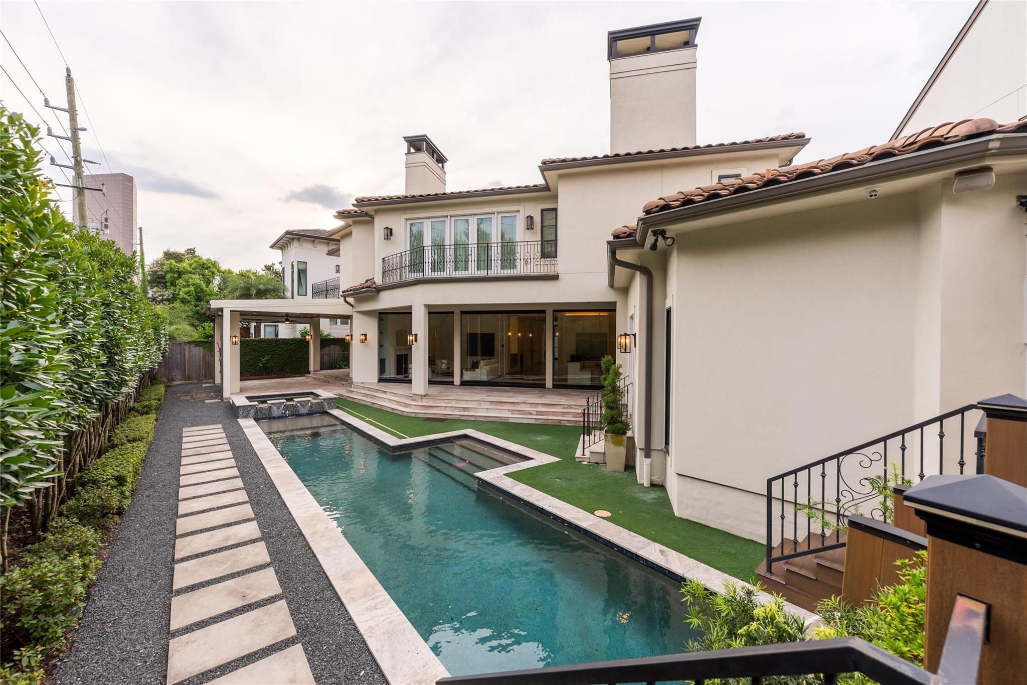 5134 Huckleberry Circle