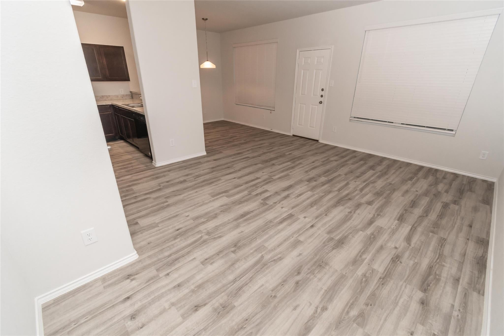 18606 Tarlo River Trail