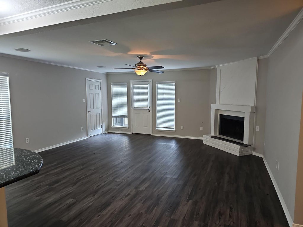 Photo of 16 Night Hawk Place, The Woodlands, TX 77380 (MLS # 21029949)