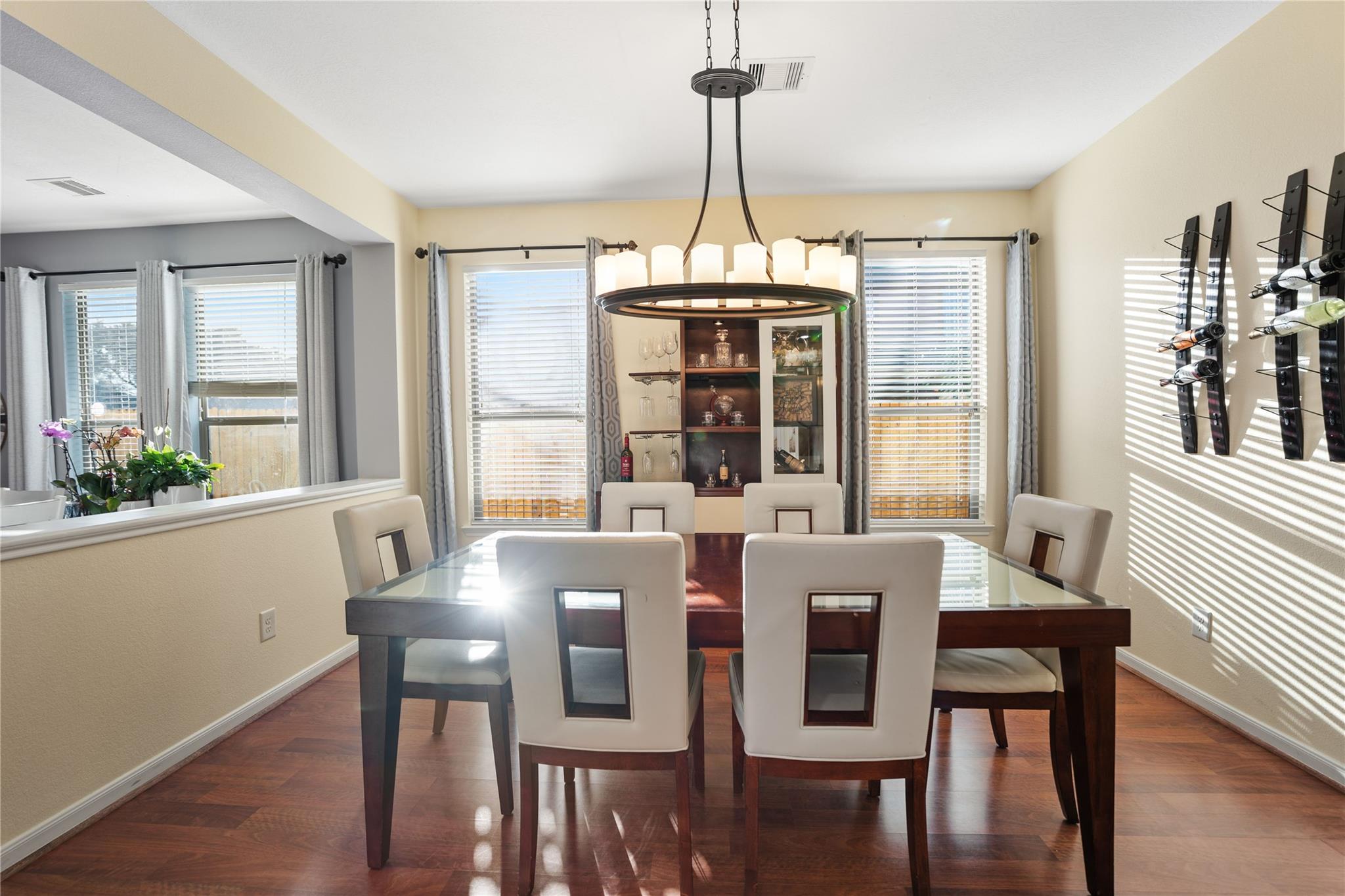 18639 White Barnwood