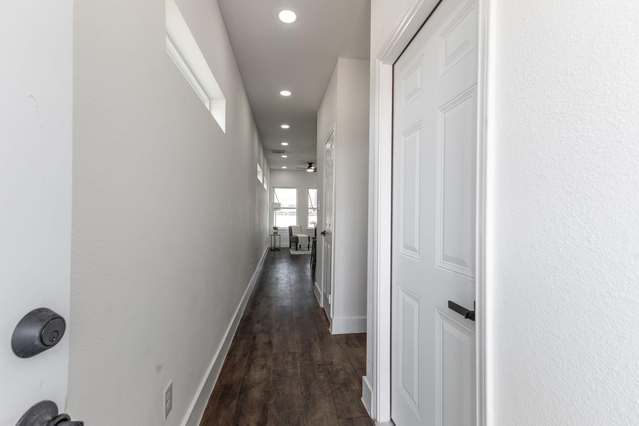 18846 Elegance Avenue
