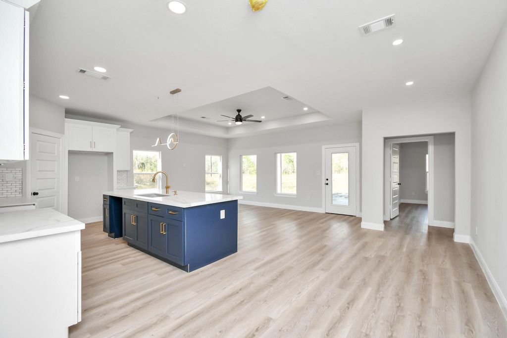 Photo of 805 Road 5203, Cleveland, TX 77327 (MLS # 97513806)