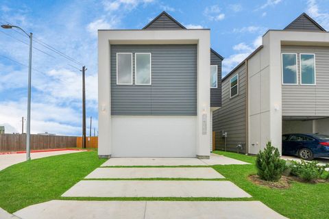 3003A Ventas Drive Houston TX 77047