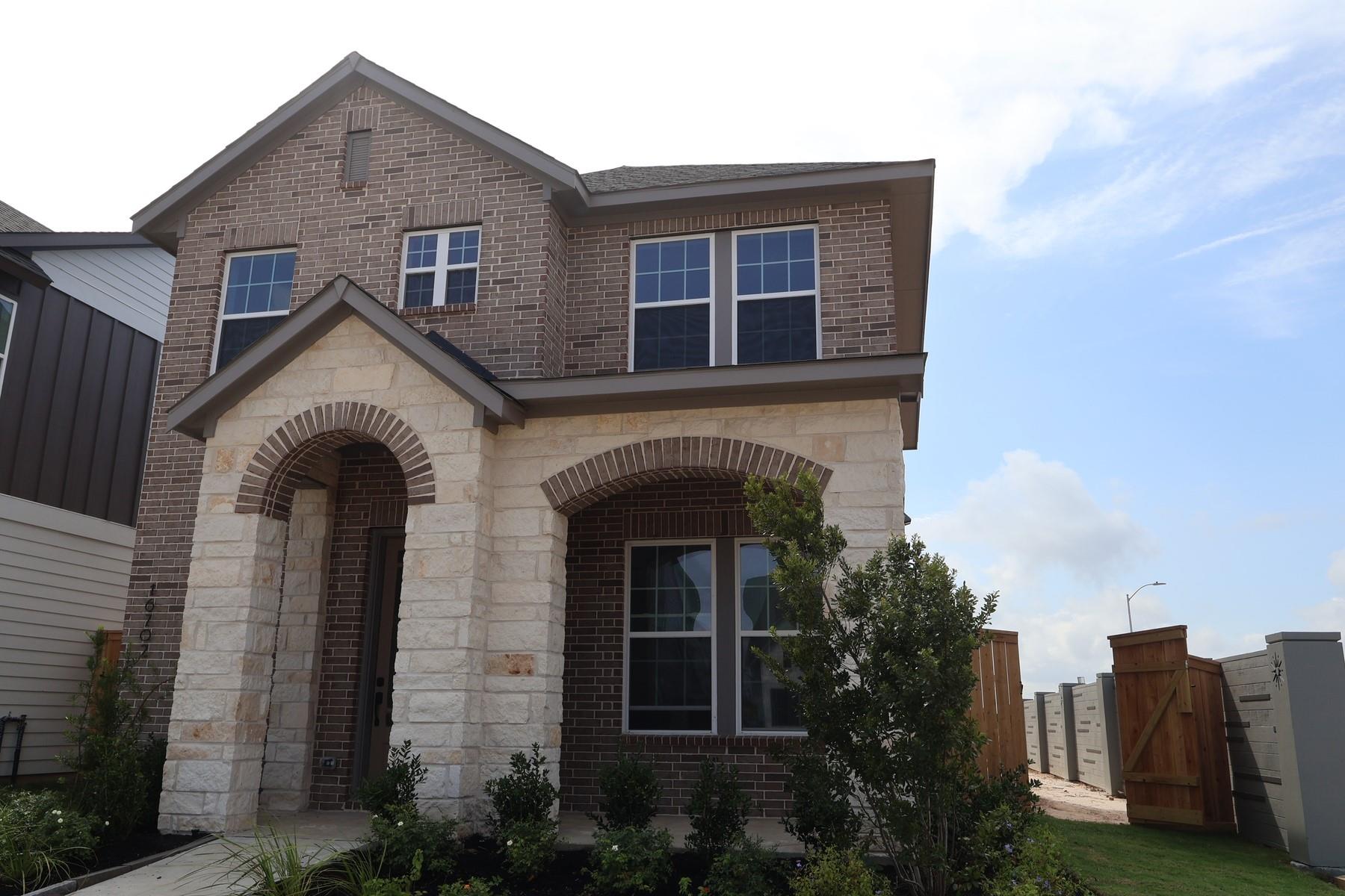 16702 Vibrant Avenue