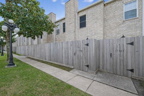 Photo of 17461 Red Oak Drive #7461, Houston, TX 77090 (MLS # 30218352)