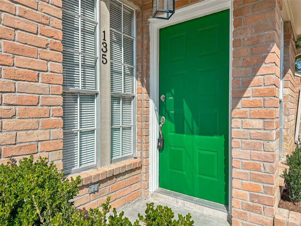 Photo of 5515 Strack Road #135, Houston, TX 77069 (MLS # 3342887)