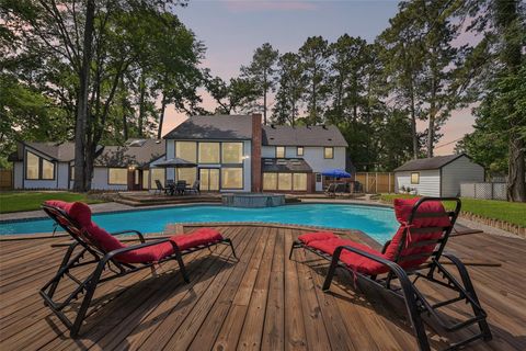 Photo of 1211 Golden Bear Lane, Kingwood, TX 77339 (MLS # 30897809)