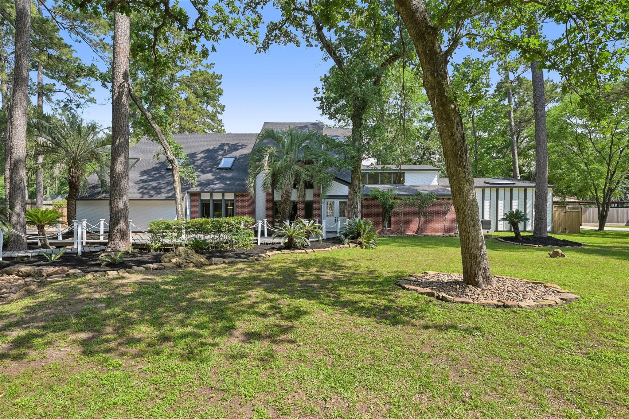 1211 Golden Bear Lane